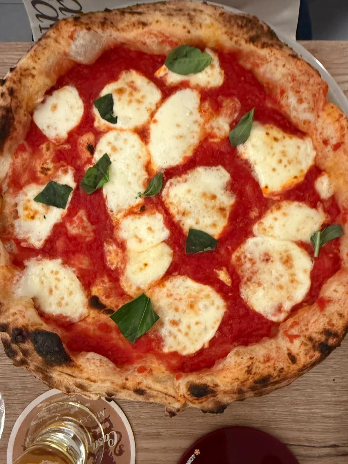 Pizzeria La Famiglia